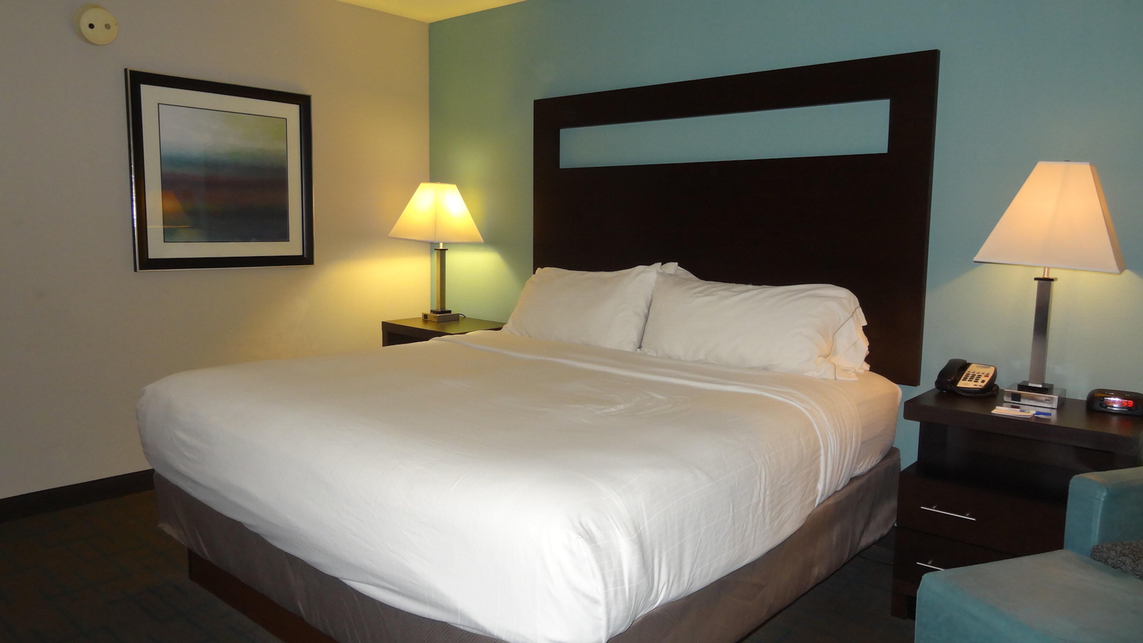 Holiday Inn Express Hotel Kansas City - Bonner Springs By Ihg Eksteriør billede